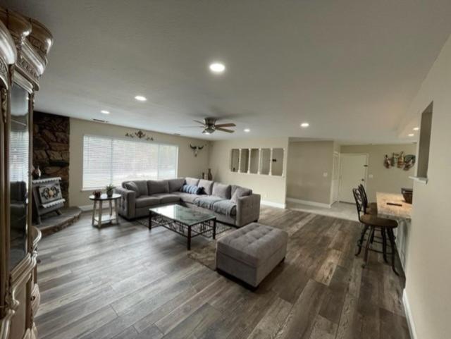 Beautiful 3 Bedroom Home Located Near Yosemite Oakhurst Buitenkant foto